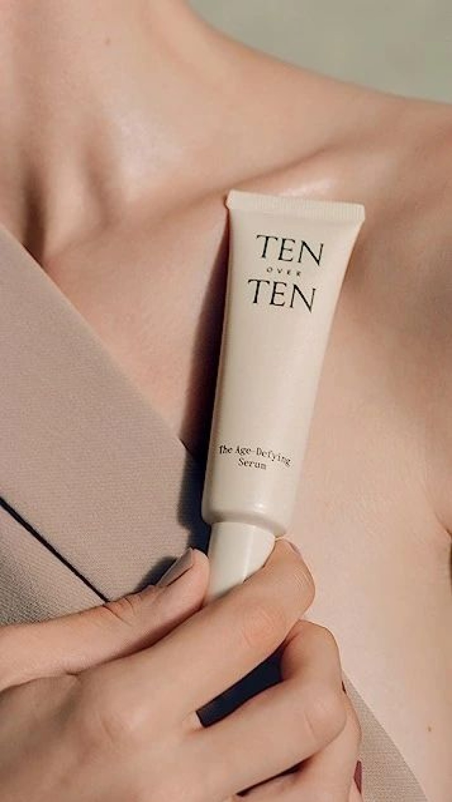 * Tenoverten The Age Defying Hand Serum No Color Bath & Body